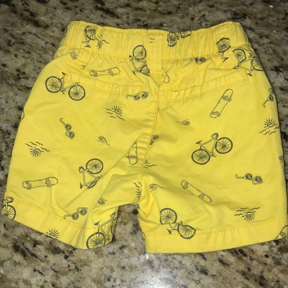 Boys shorts - Picture 2 of 3